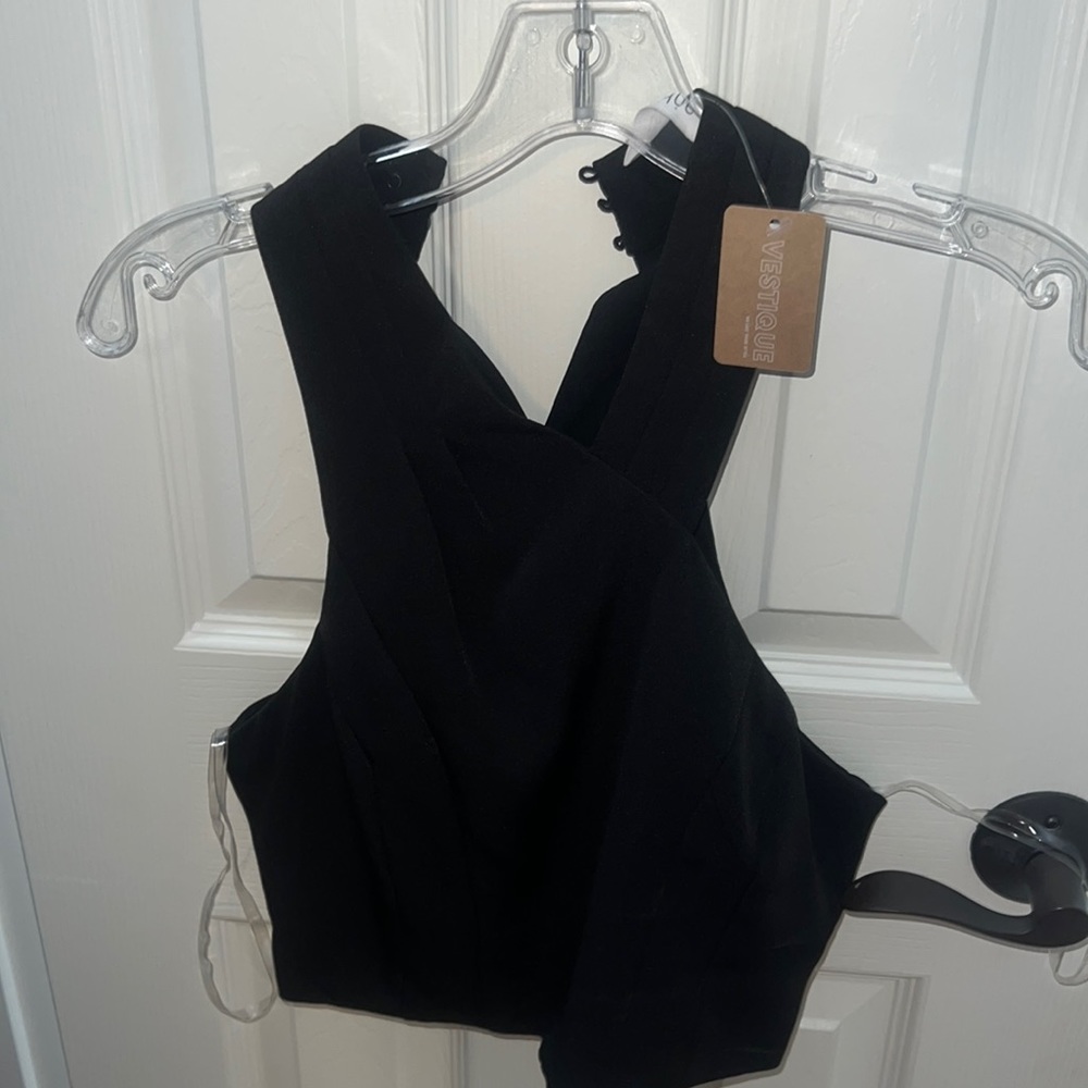 Black high neck crop top